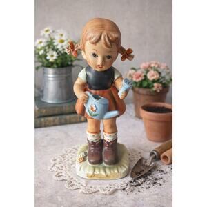Erich Stauffer S8561 Girl Gardening Figurine Goebel Style Vintage